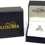 The Perfect Accessory for Male Swimmers: Men’s White Hats